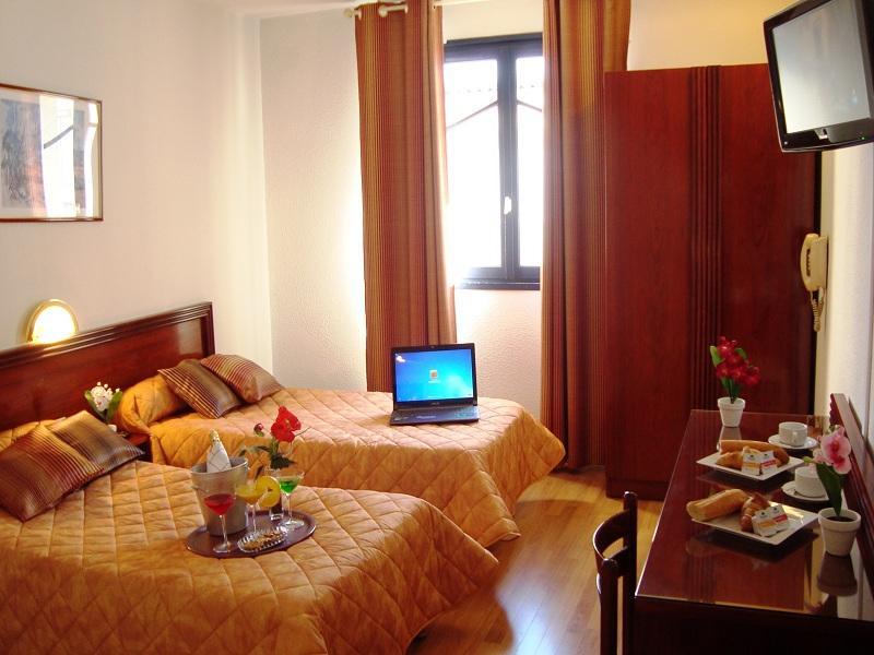 Hotel Angelic Lourdes Esterno foto